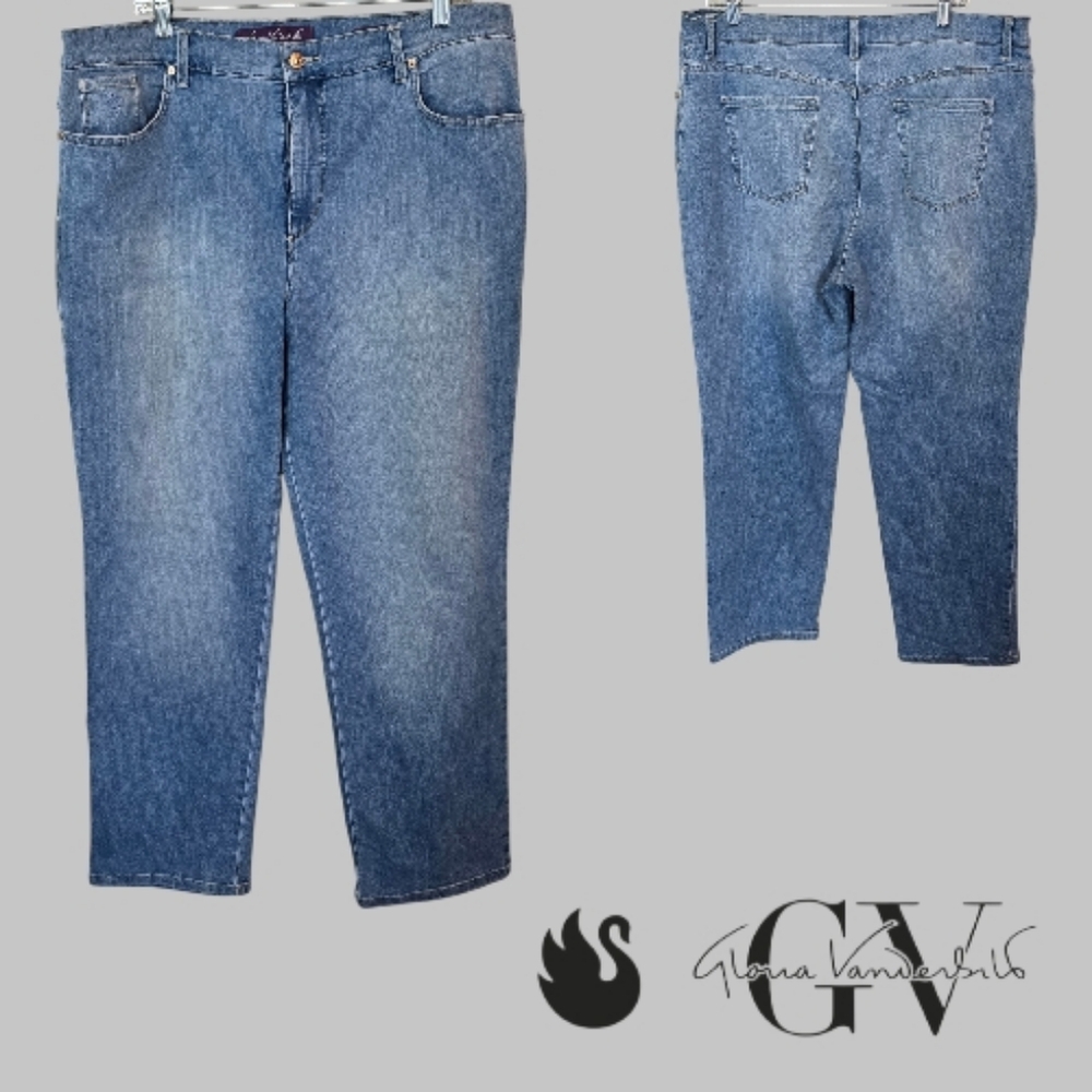 Gloria Vanderbilt Amanda  High Rise Tapered Leg Denim Capri Womens  Plus 18